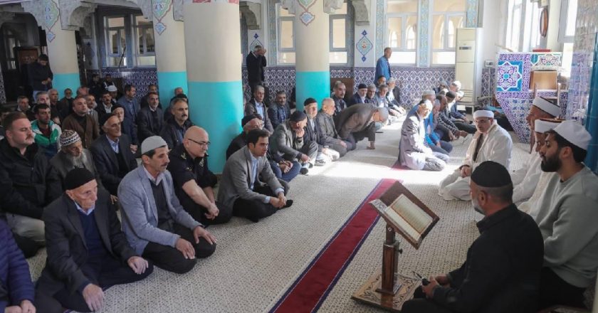 Bingöl’de şehit polisler için mevlid okundu