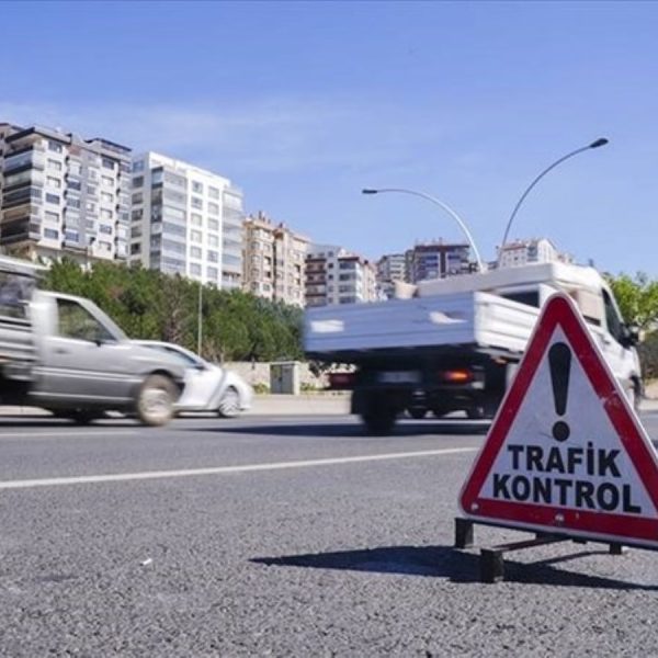 Ankara’da bazı caddeler trafiğe kapatıldı – Son Dakika Türkiye Haberleri