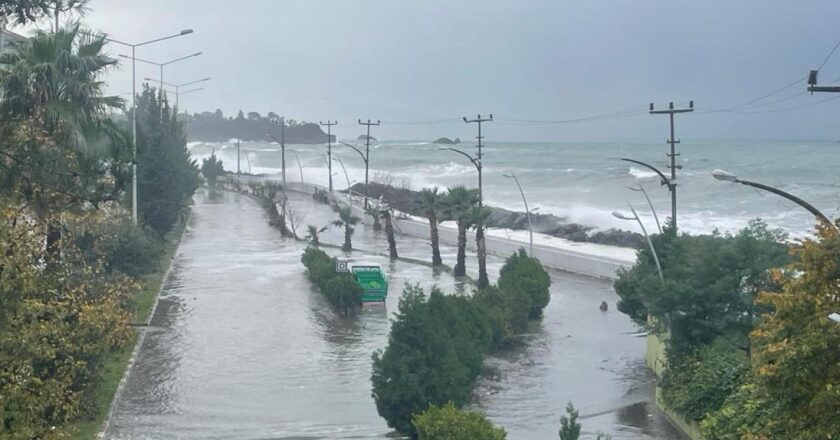 İç Anadolu ve Batı Karadeniz'in iç kesimleri için fırtına uyarısı