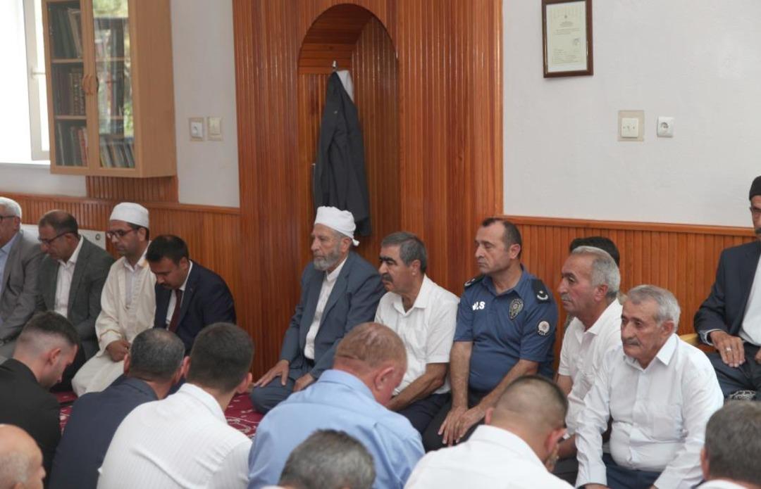 İki yıllık aile düşmanlığı bir barış töreni ile sona erdi 3