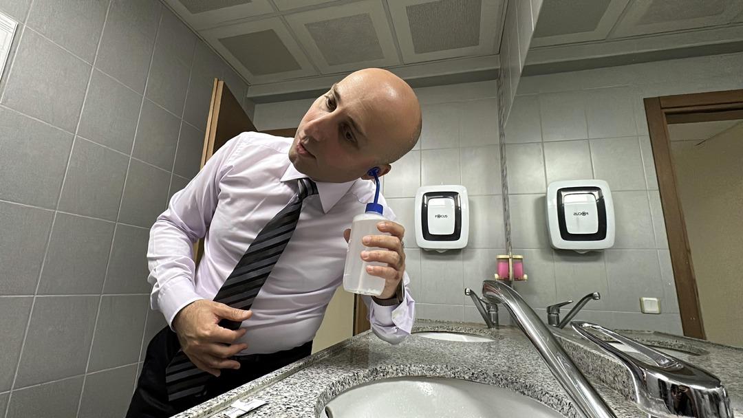 10 milyon kişi bu rahatsızlıktan muzdarip! Kulak kiri sorunları için evde temizlik süresi: taşınabilir kulak temizleme kiti geliştirildi 3