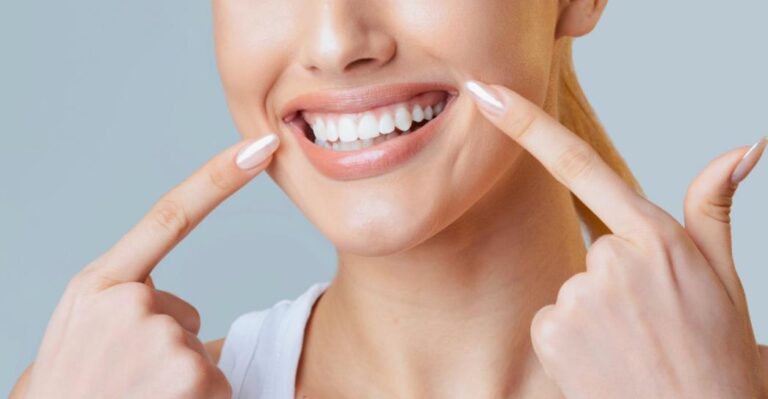 Gülüş Tasarımı ile Kişiye Özel Estetik Diş Çözümleri