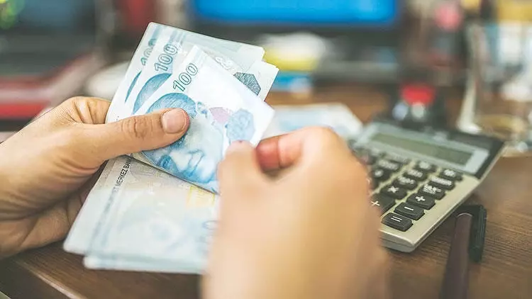 DUYURU BELİRGİNLEŞTİ! KADEMELİ EMEKLİLİK YASASI NE ZAMAN GELECEK?|2025 KADEMELİ EMEKLİLİK TABLOSU ÇIKTI MI? ERKENLEŞTİRİLMİŞ EMEKLİLİK İÇİN PRİM ŞARTI KAÇ GÜN OLACAK?|1999 SONRASI SİGORTALILAR DİKKAT: KADEMELİ EMEKLİLİK HAKKI İÇİN SİGORTALILIK SÜRESİ VE PRİM ŞARTLARI DEĞİŞTİ Mİ?}
