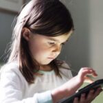 Günümüzün görünmez tehdidi: Ekrana maruz kalmanın psikolojik etkileri