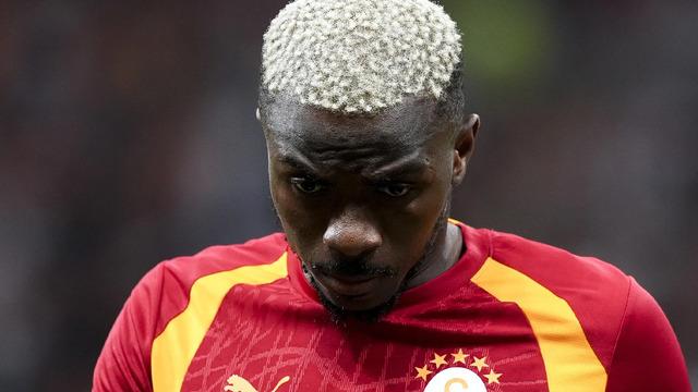 Galatasaray’da sezon başında kriz kasırgası! Transfer gecikmesi ve maaş çatlağı…